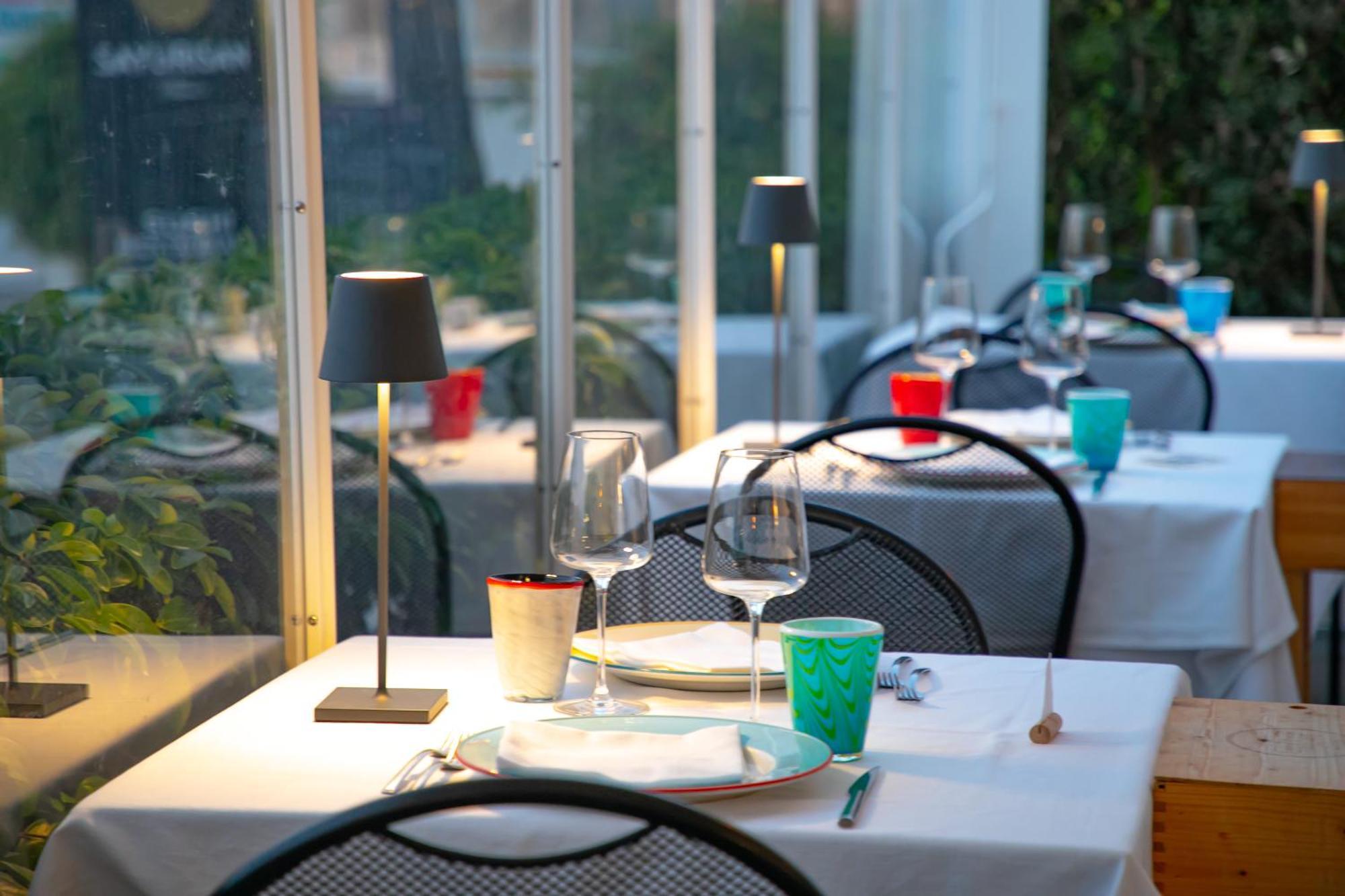La Banchina Luxury Suites Трани Экстерьер фото